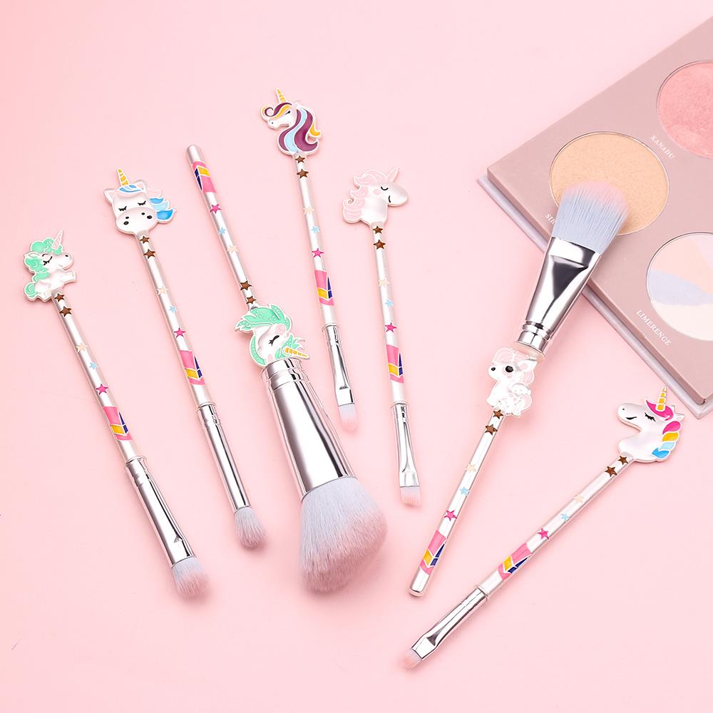 Lot de 7 pinceaux de maquillage licorne au design unique, en poils synthétiques, pour blush et poudre. Outils de beauté pour le visage.