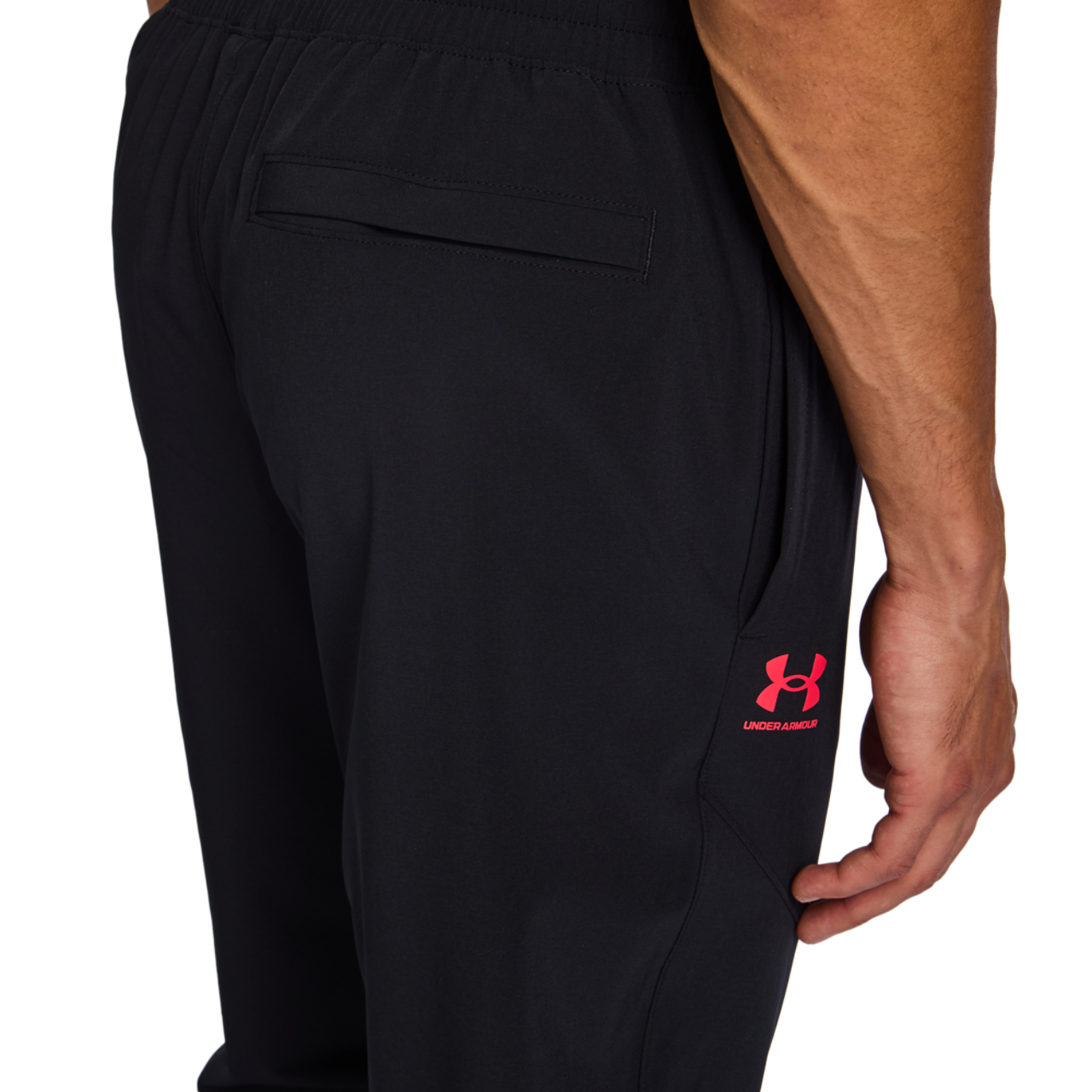 Under Armour Vibe -kudottu