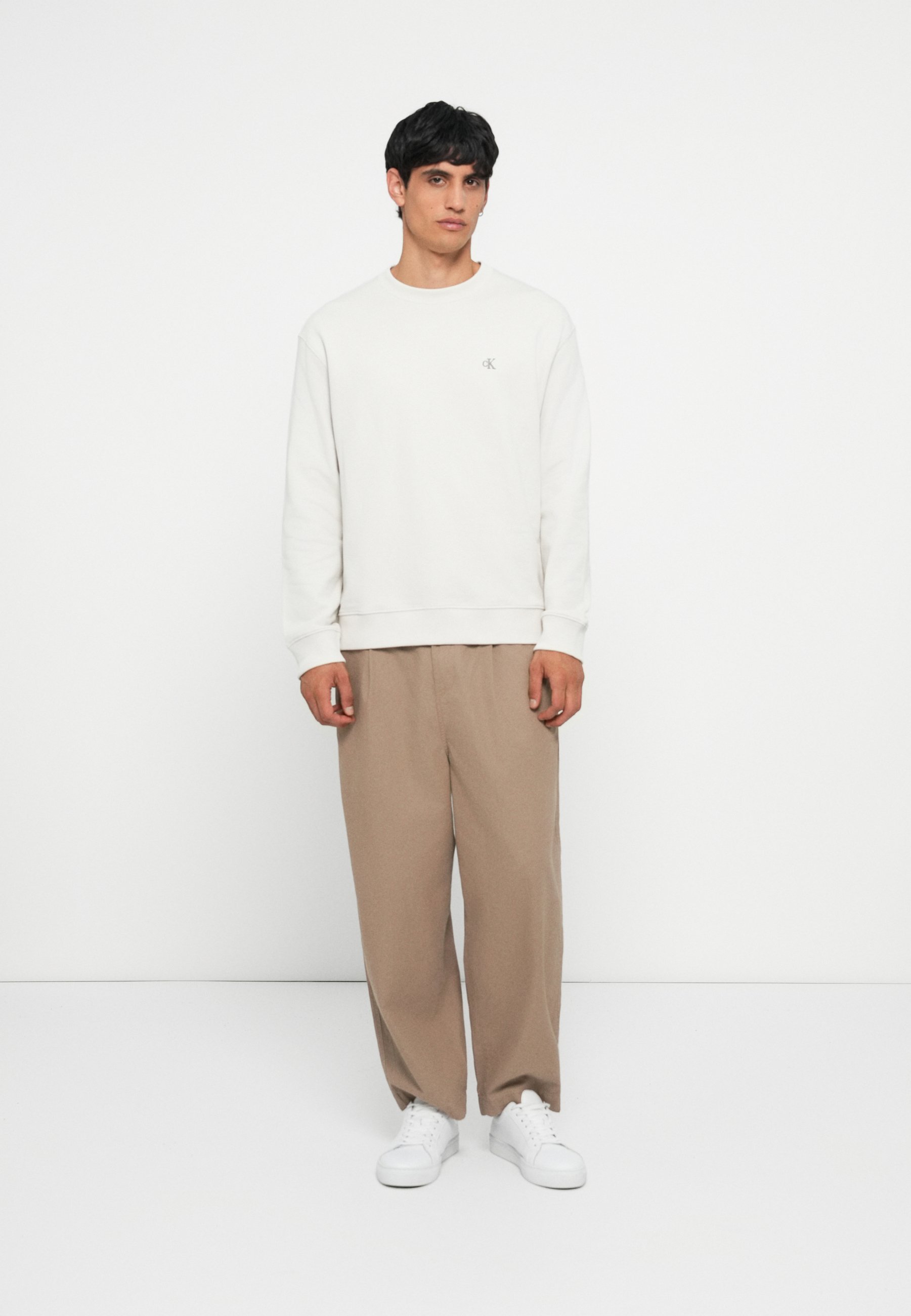 Felpa Calvin Klein Jeans MONOGRAM - gesso
