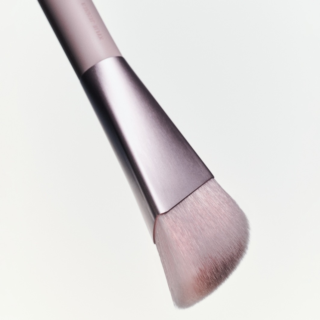 KYLIE COSMETICS Skin Tint Brush n°3