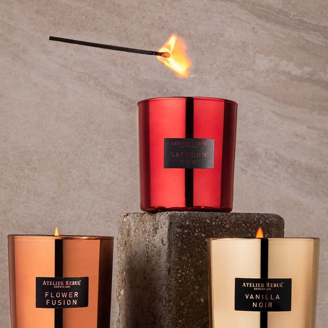 Atelier Rebul aromātiskā svece - 210 g