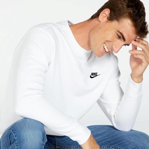 Nike Club