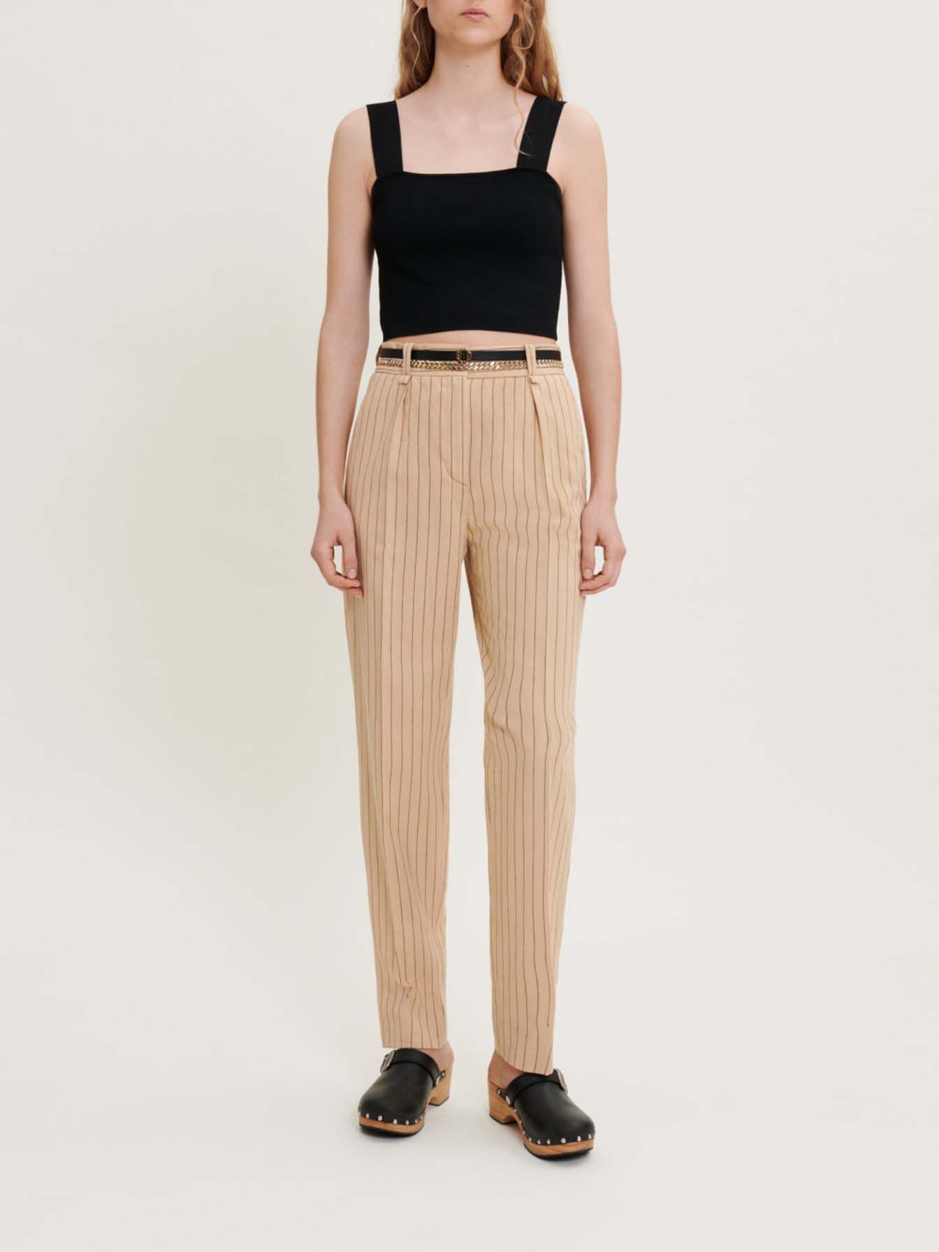 Pantaloni bej cu dungi