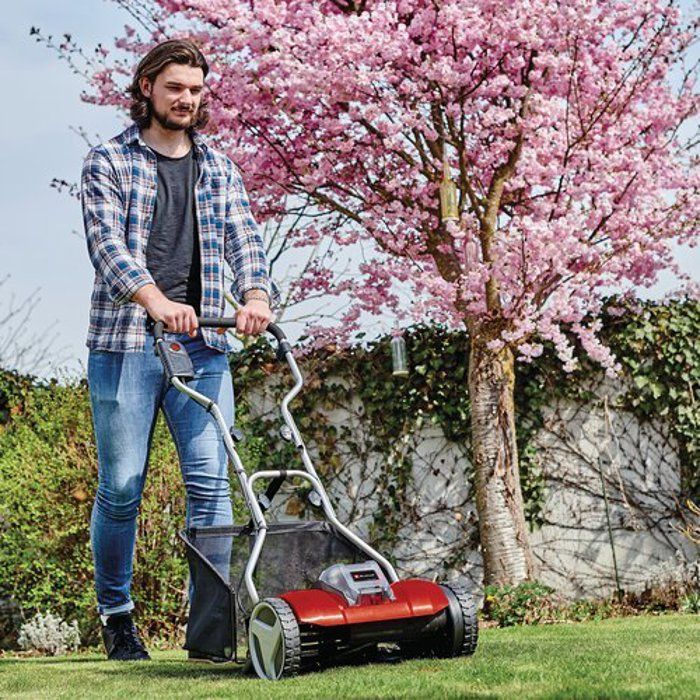 Cortacésped manual inalámbrico Einhell GE-HM 18/38 Li Solo PXC (18 V, 400 m²). Se suministra sin batería ni cargador.