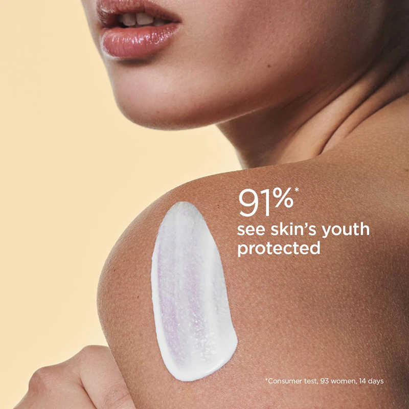Clarins Sun Care opaľovací sprej na telo a tvár