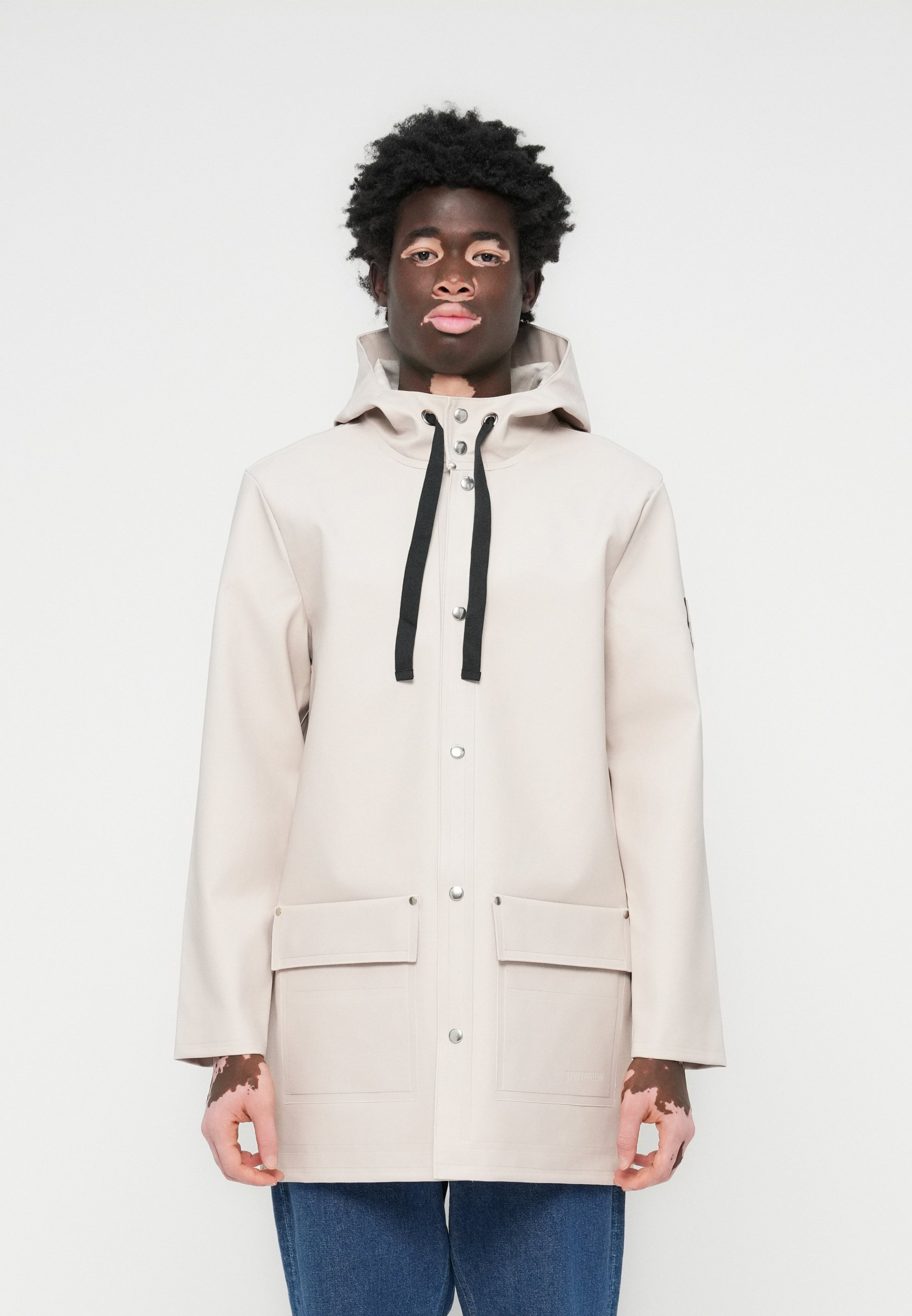 Veste Stutterheim STUTTERHEIM X LYLE & SCOTT - Veste imperméable - sable clair