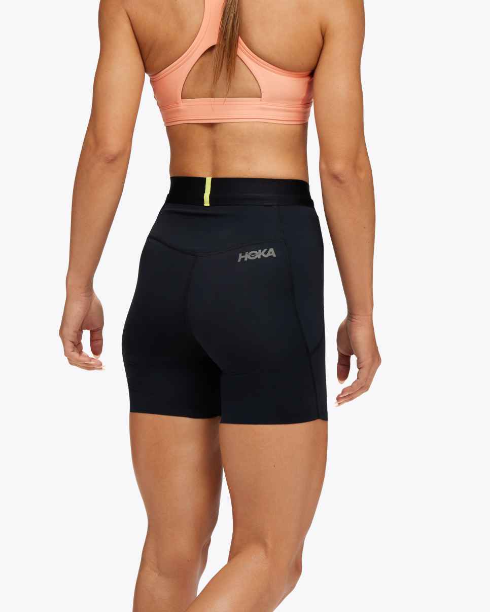 HOKA Pantalones cortos de punto Novafly de 6 minutos, color negro.