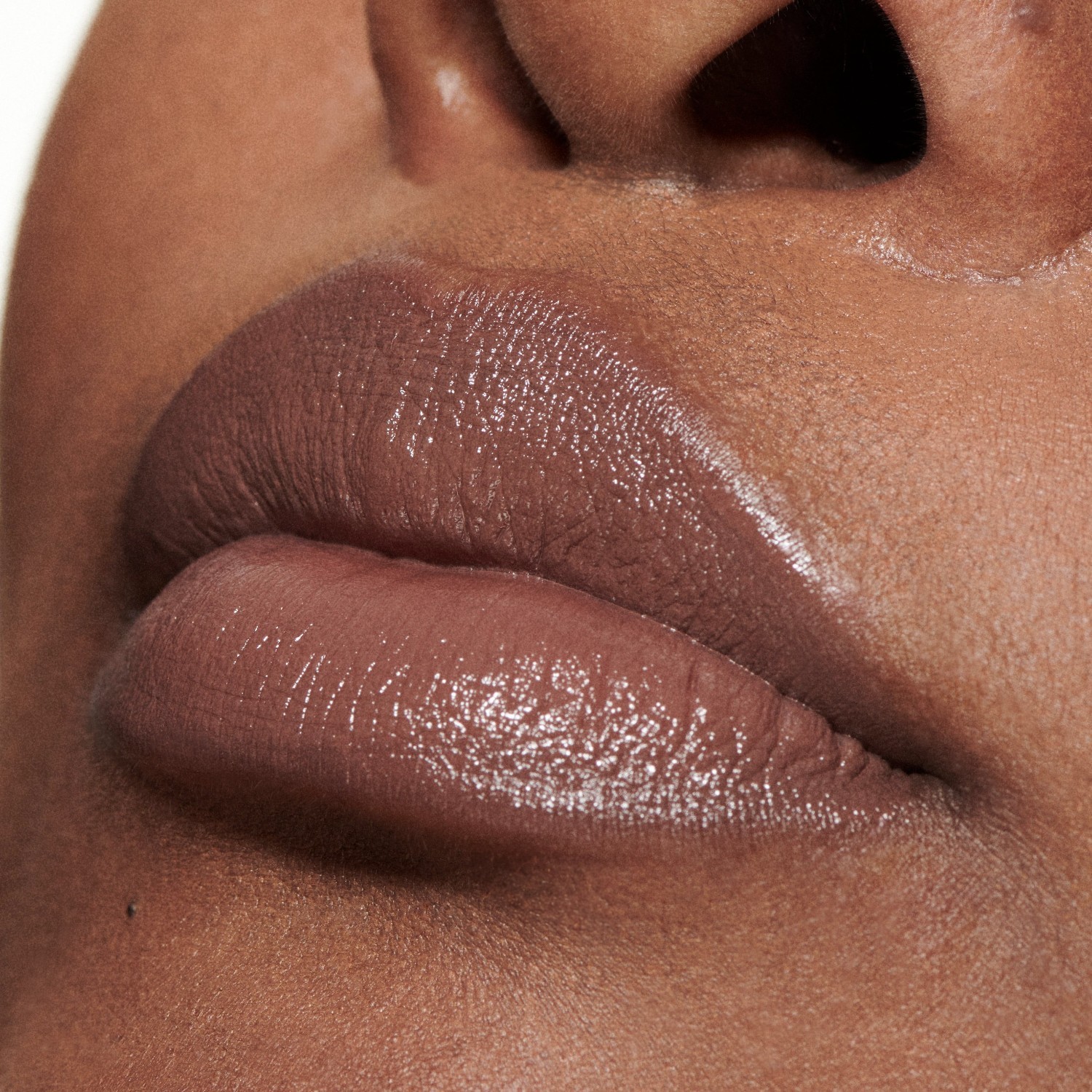 MAC ruž za usne za intimne nokte MACximal Sleek Satin - 3,5 g