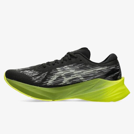 ASICS Novablast 3