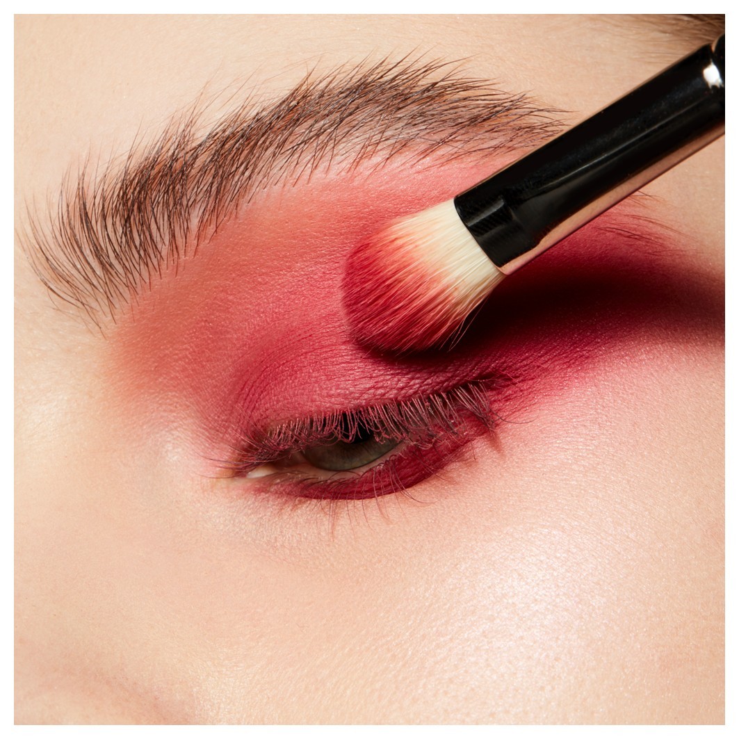 Senčilo za oči MAC Eyeshadow Powder Kiss Soft Matte - 1,5 g