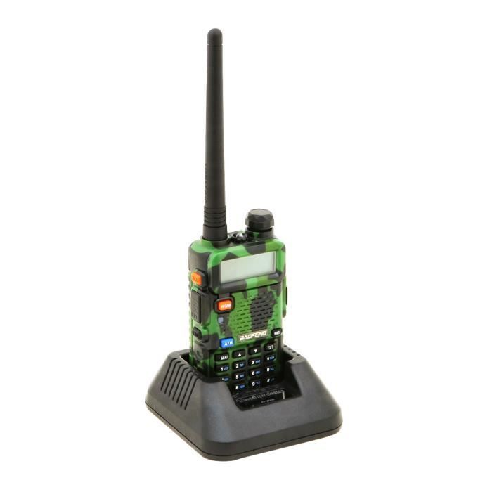 Rádio Walkie-Talkie Baofeng UV-5R FM VHF/UHF com Dual Band, Visor, Modo de Espera e Relógio Integrado (Fone de Ouvido Incluso, Camuflado)