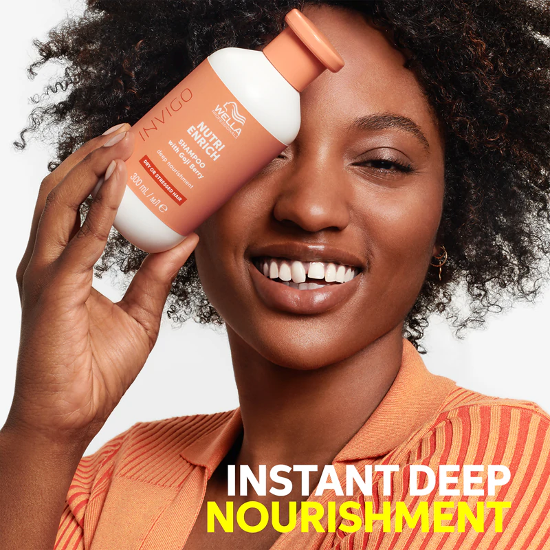 Šampón Wella Professionals Invigo Nutri-Enrich pre suché a poškodené vlasy