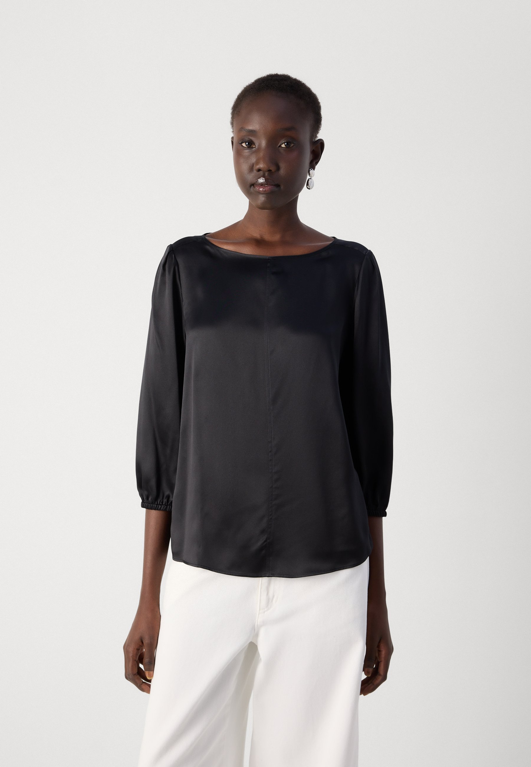 Maglia a maniche lunghe Marc Cain - nera