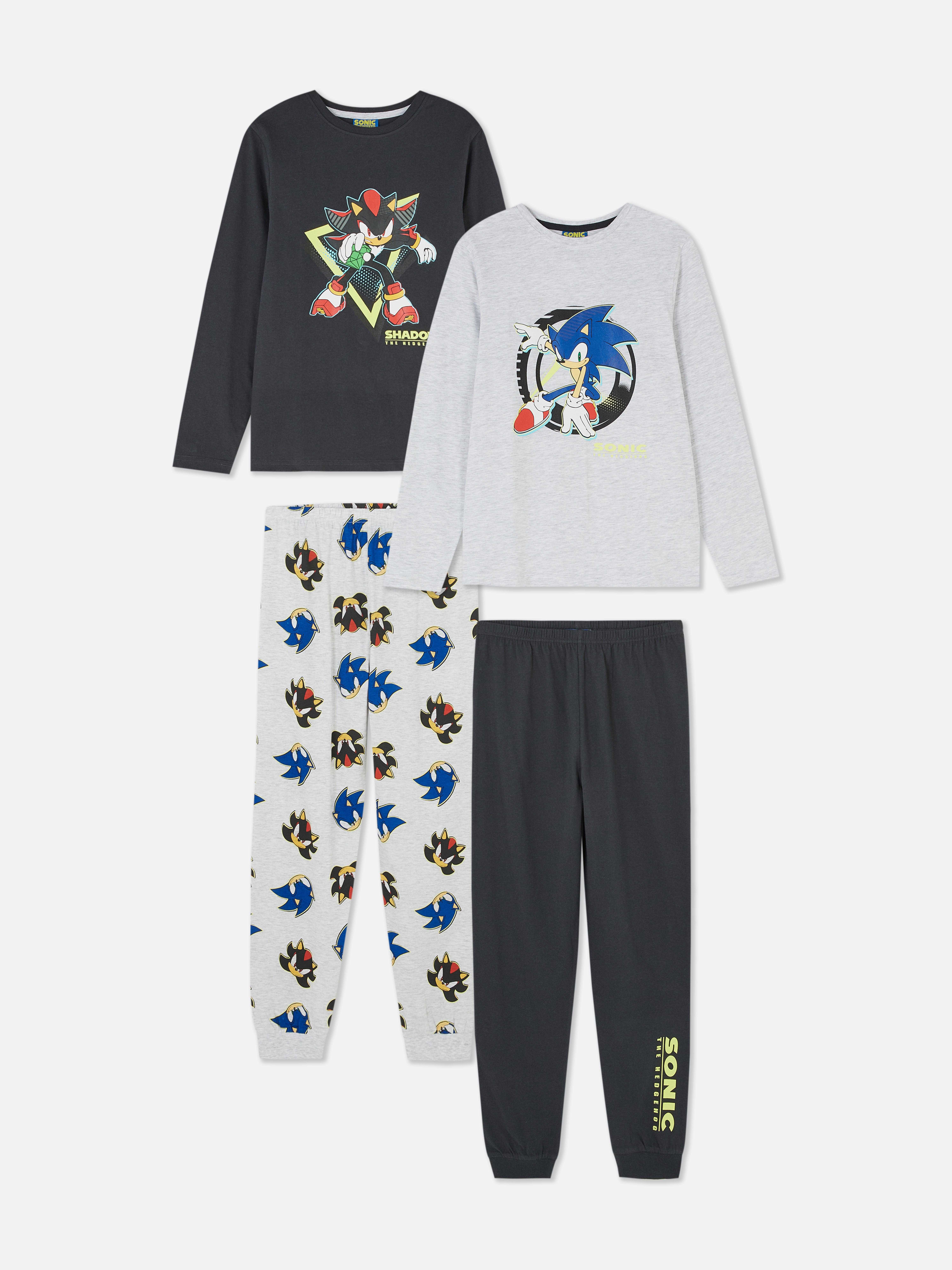 Pijamale Sonic the Hedgehog și Shadow, set de 2. Două seturi de pijamale cu tricou și pantaloni Sonic și Shadow.