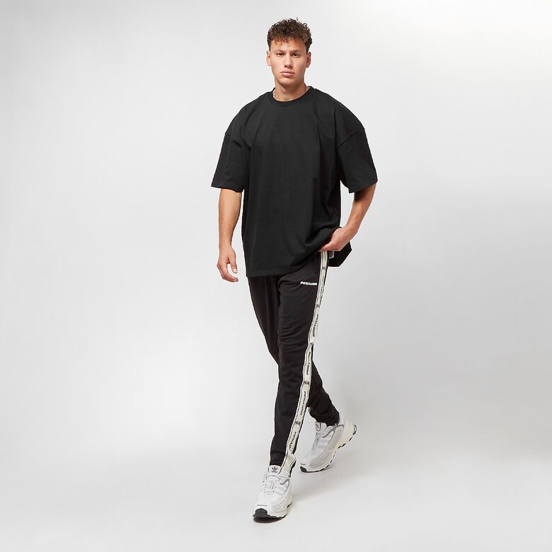 Ultra ciężka, oversize'owa koszulka