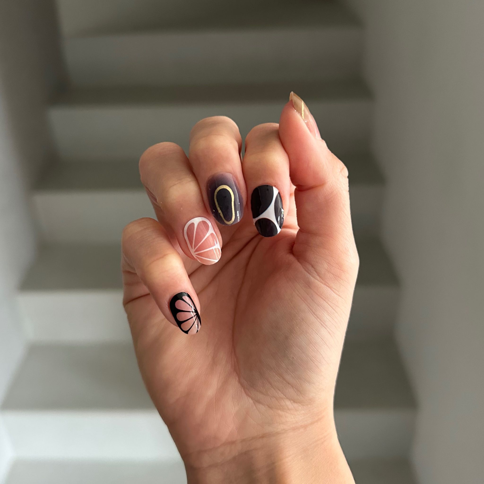 Manni Nails
