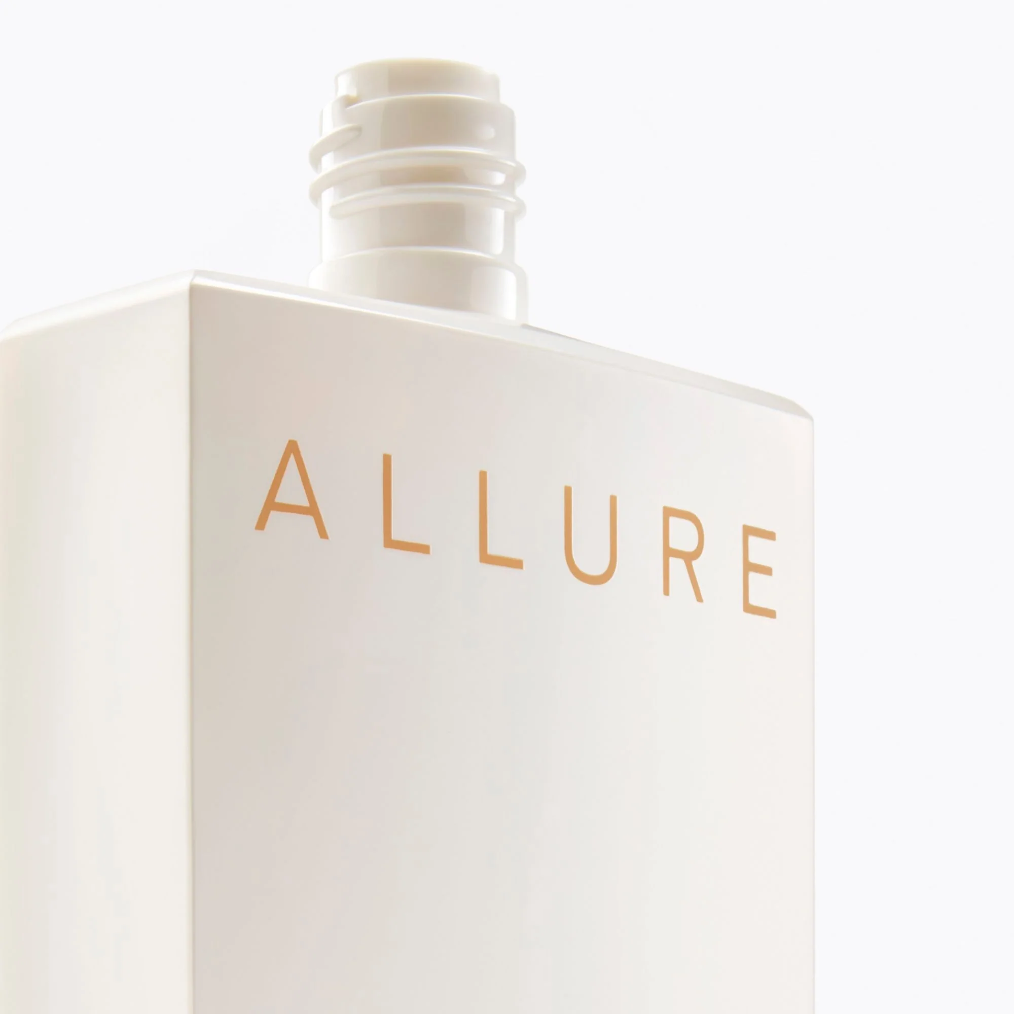 ALLURE - EMULSIONE PER IL CORPO