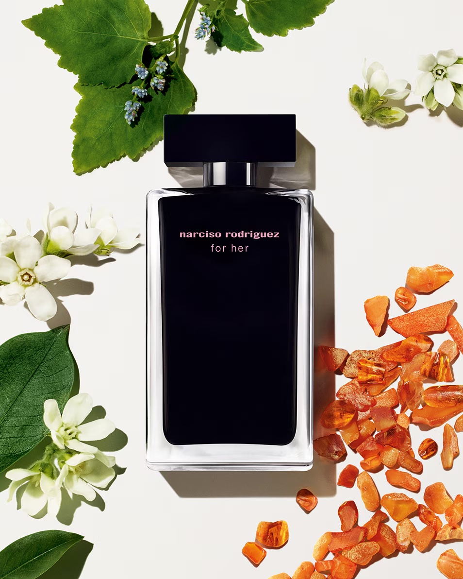 NARCISO RODRIGUEZ ΓΙΑ ΤΟ ΓΑΛΑΚΤΩΜΑ ΣΩΜΑΤΟΣ ΤΗΣ