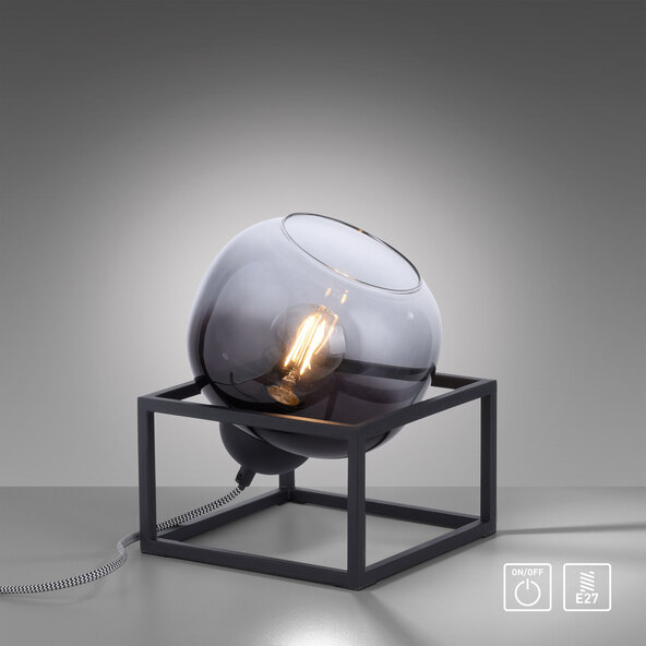 Tamea table lamp