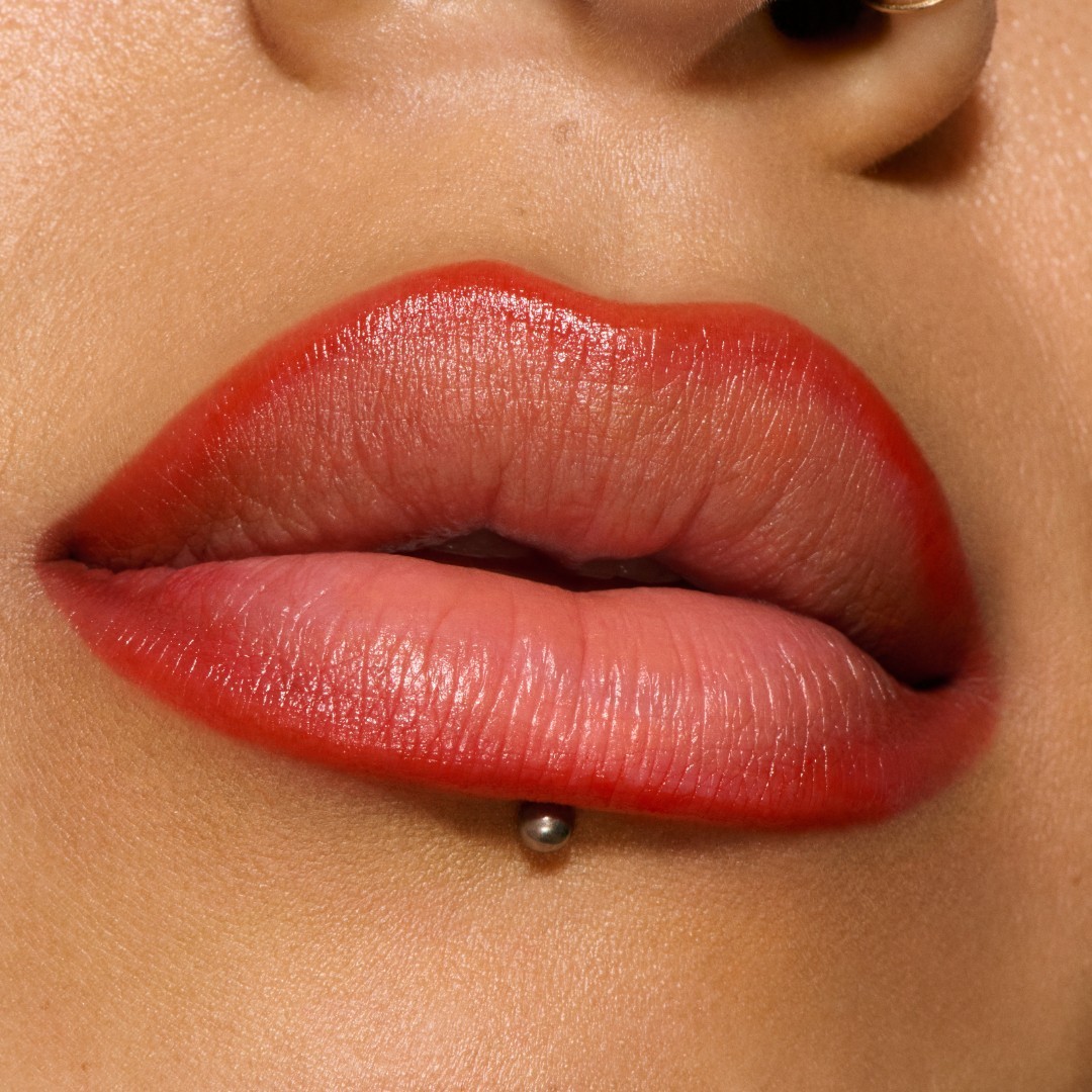 MAC Lipgloss lūpu spīduma acu zīmulis - 0,25 g