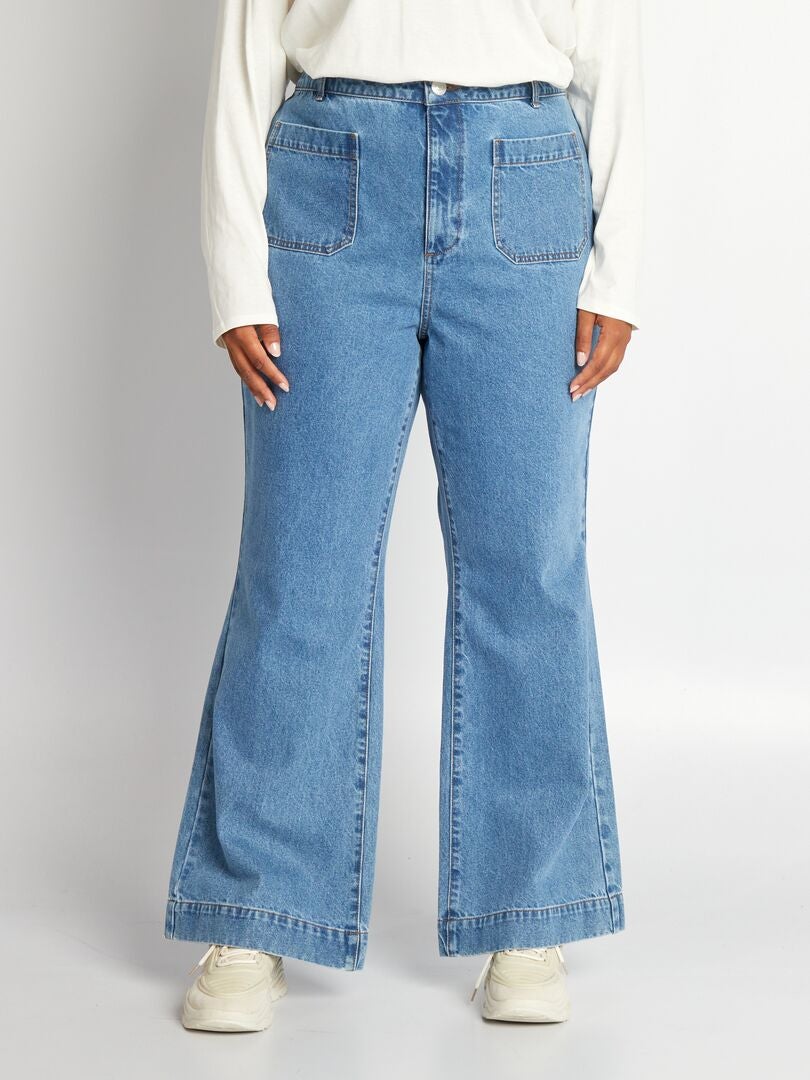 Calça jeans flare de cintura alta - Azul jeans claro
