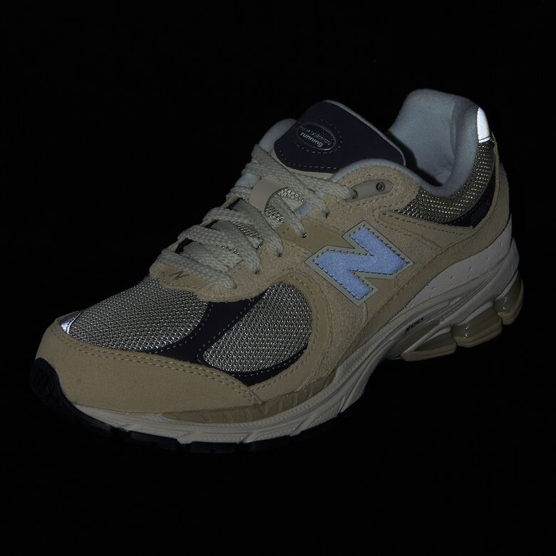 2002