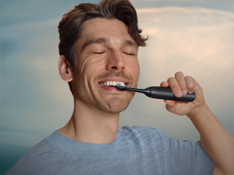 Philips Sonicare 5300 HX7101/01 sonična električna zobna ščetka