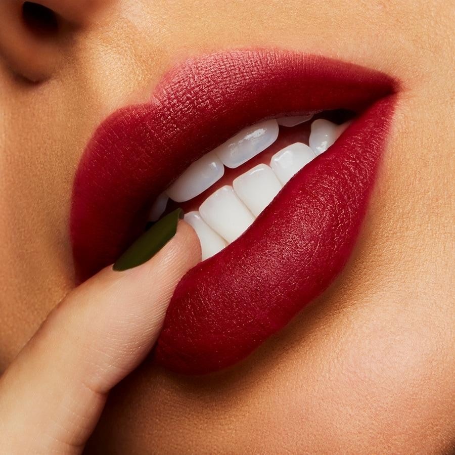 MAC Lipstain Powder Kiss šķidrā lūpu krāsa - 5 ml