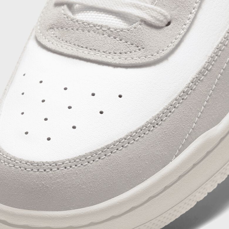 Court Vintage Premium