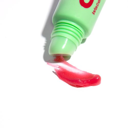 Ošetrenie pier Oh My Lips Pery: balzamy a starostlivosť