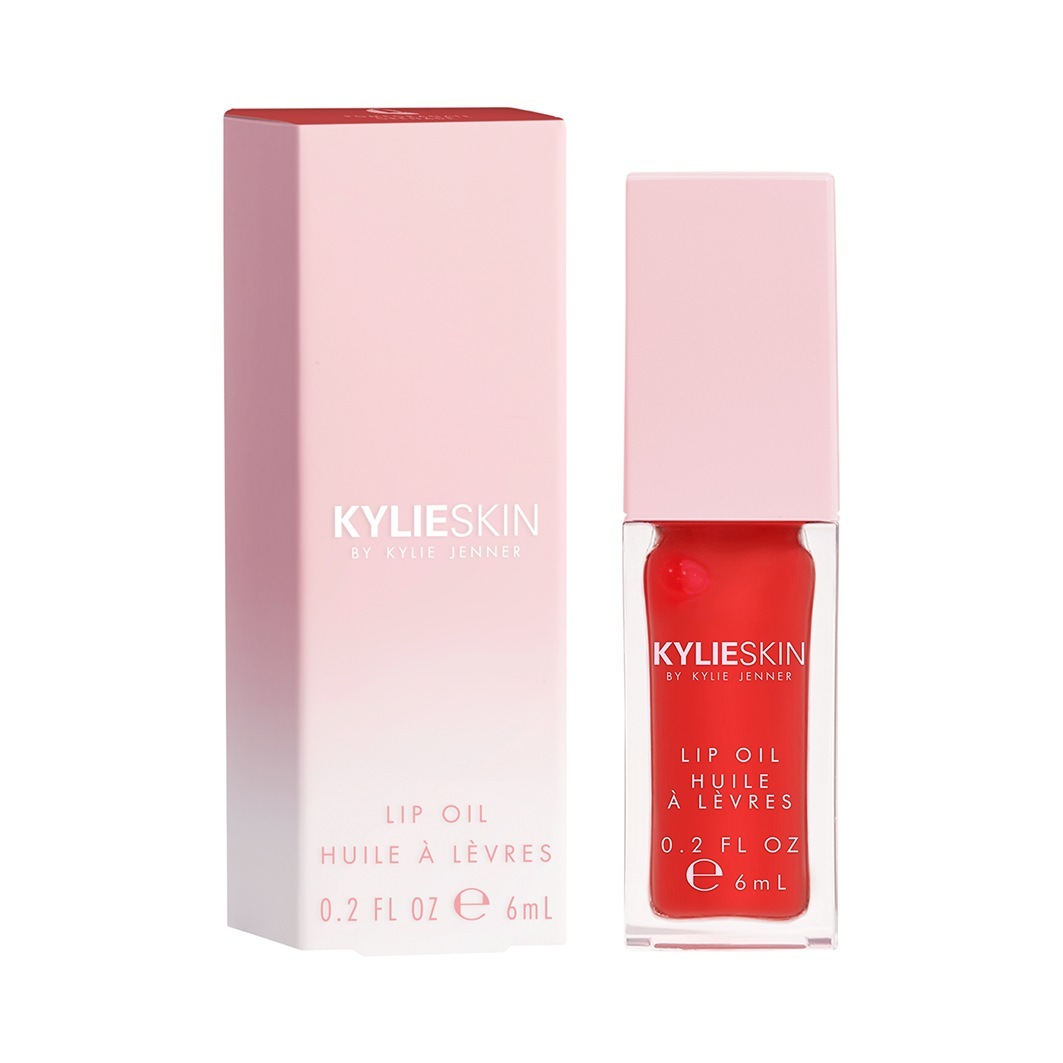 KYLIE SKIN lūpu eļļa, kas obligāti jāizmēģina Kylie Skin lūpu eļļa – lazdu riekstu krēms, 6 ml – 6 ml