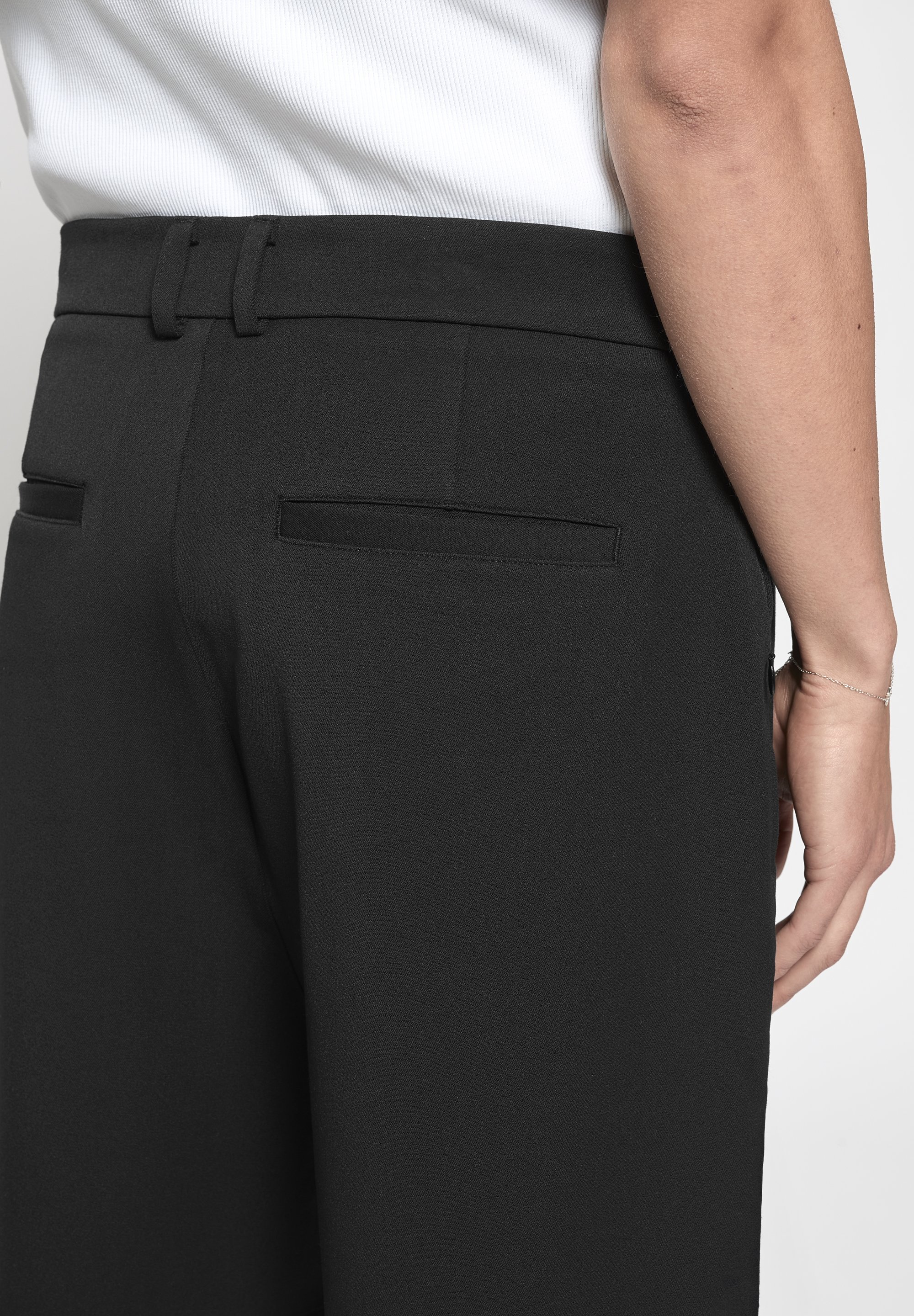 EIGHTYFIVE REGULAR TAILORED UNISEXE - Short - noir