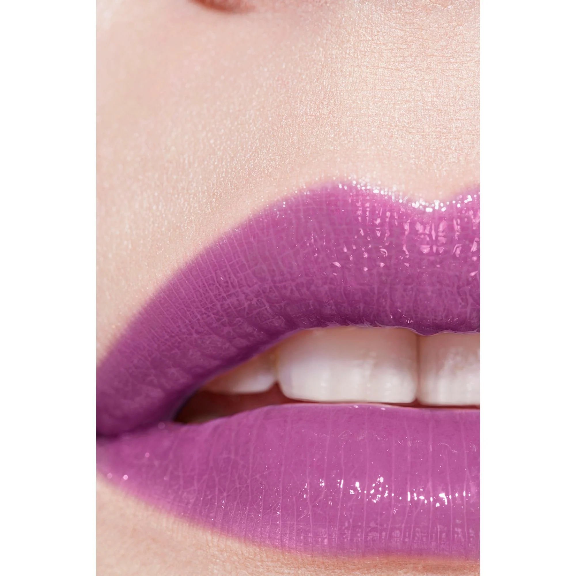 ROUGE COCO BAUME - BRILLANTE - BALSAMO IDRATANTE COLORATO SUBLIMATORE, INTENSITÀ SU MISURA