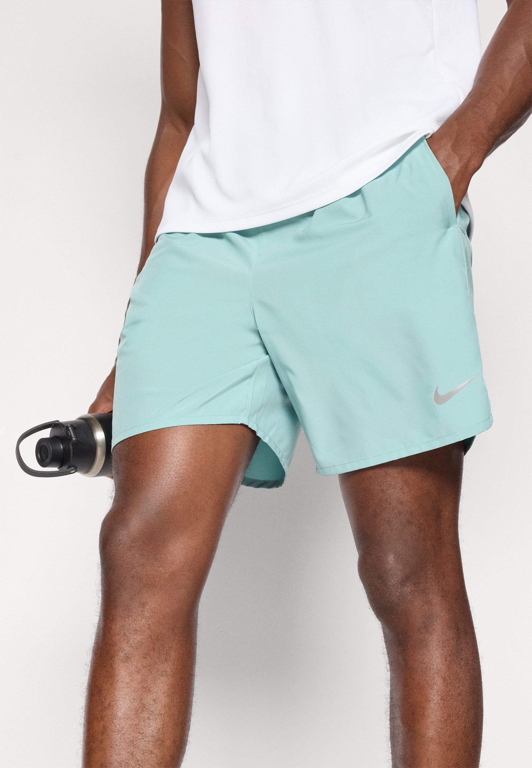 Nike Performance CHALLENGER SHORT - Sportshorts - cannon/zwart/reflecterend zilverkleurig