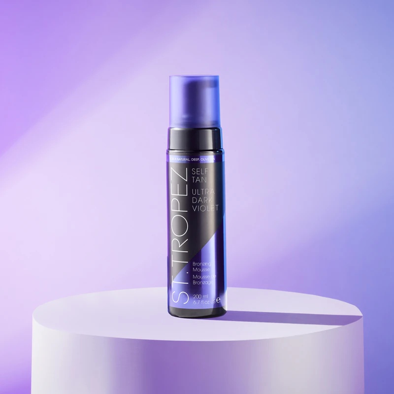 St. Tropez Self Tan Ultra Dark Violet bronzer pena za temno kožo