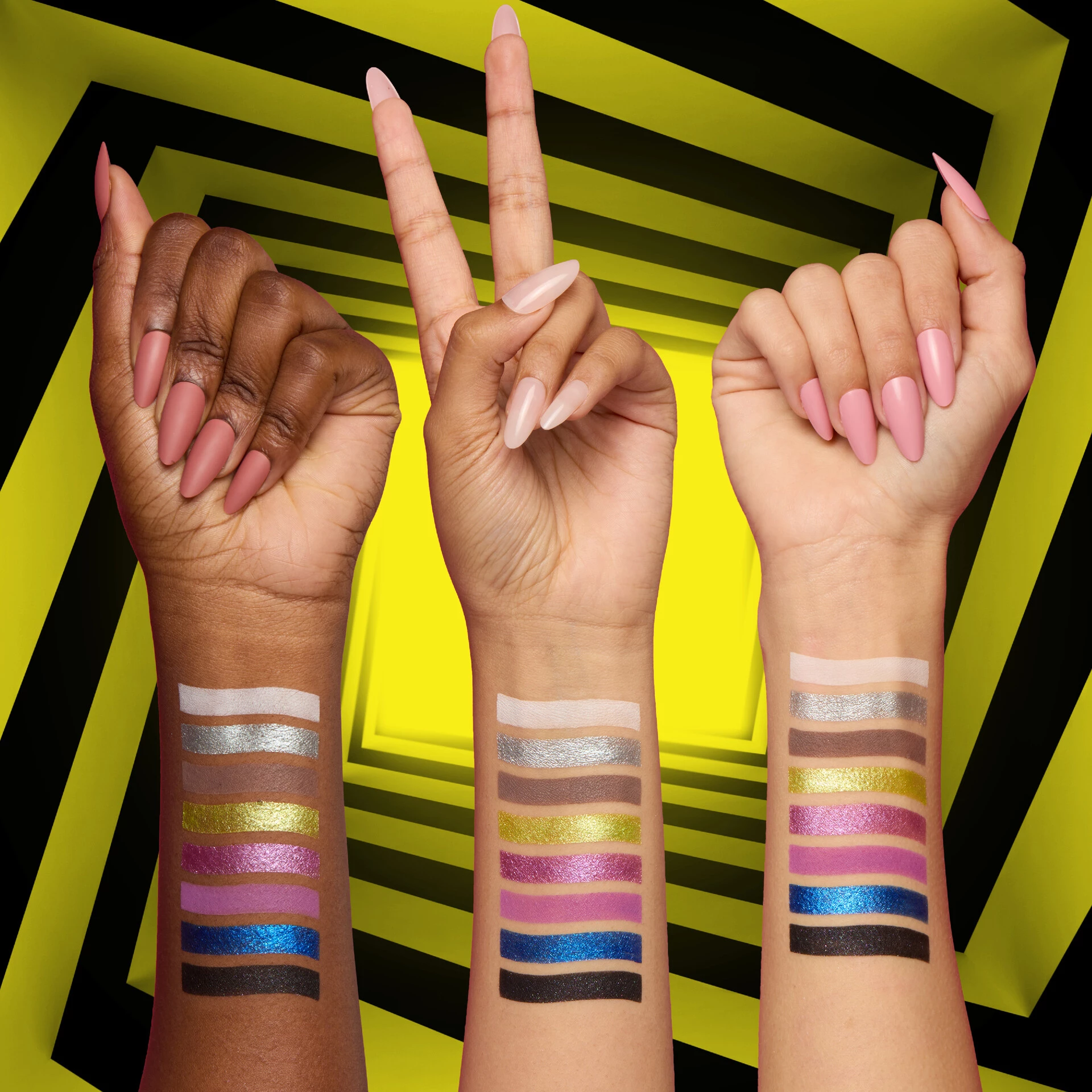 Barva Beetlejuice pro nedávno zesnulou 8-pan Color Palette - NYX Professional Makeup