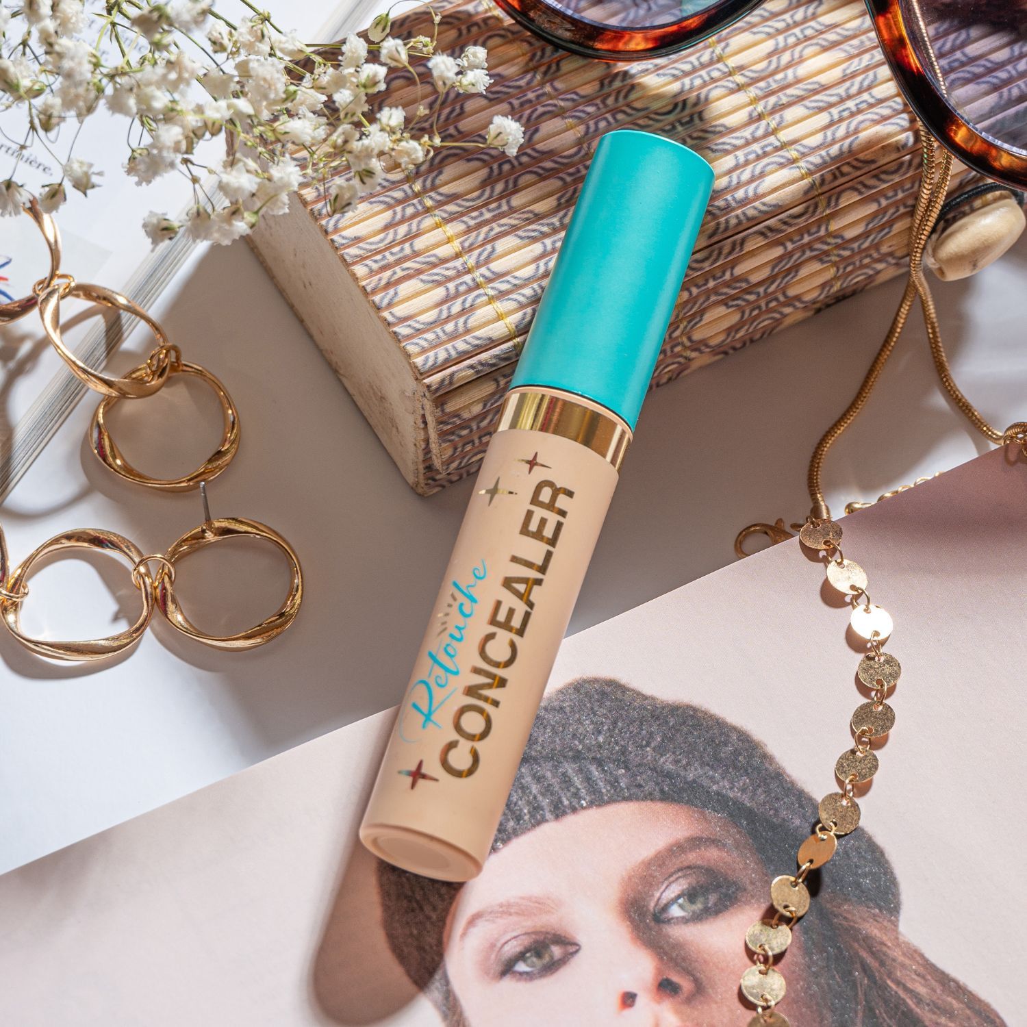 Retouche Dark Circle Concealer Grima korektori tumšajiem lokiem un lokiem zem acīm