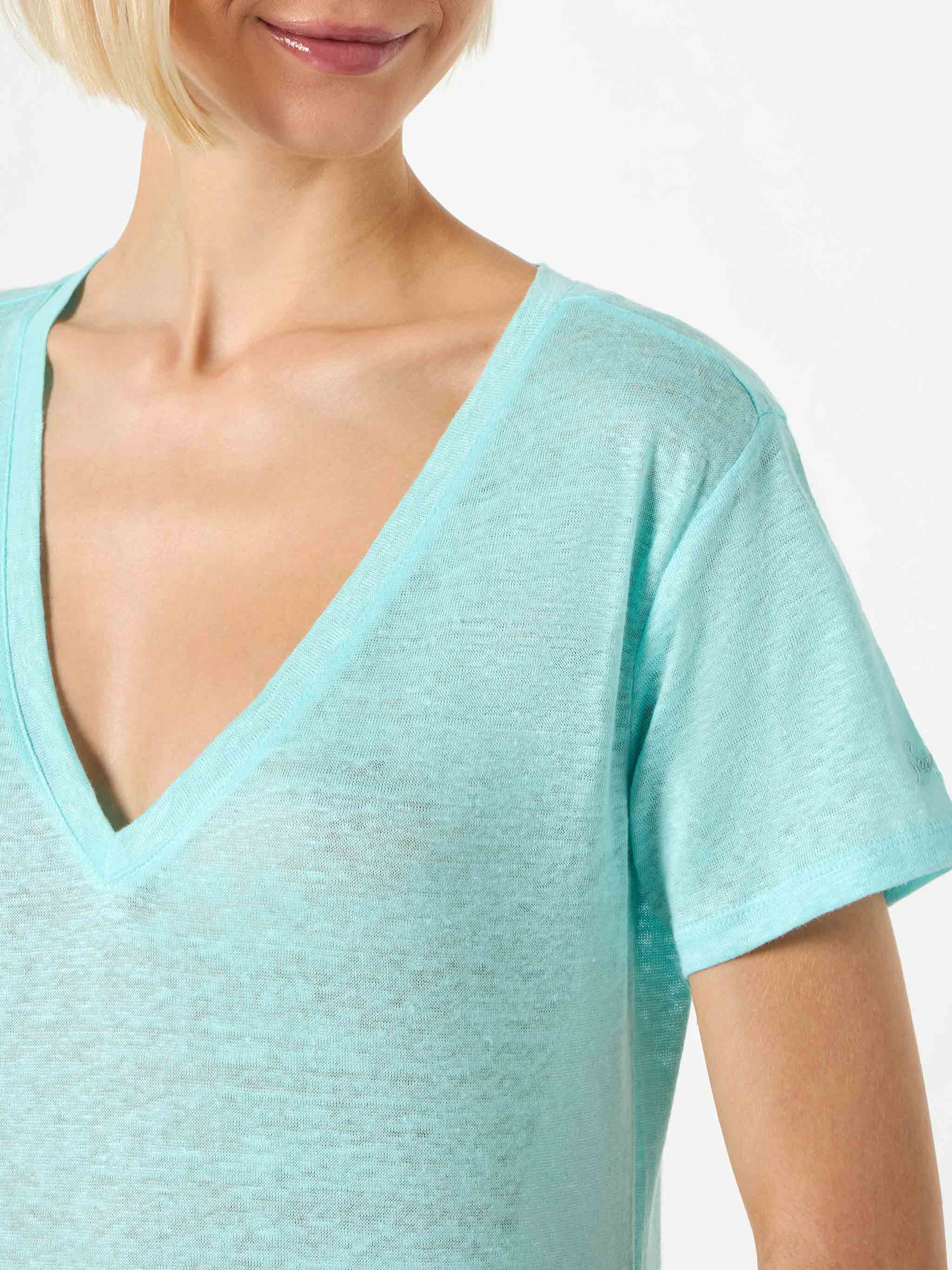 Dame t-shirt i aquagrøn hør