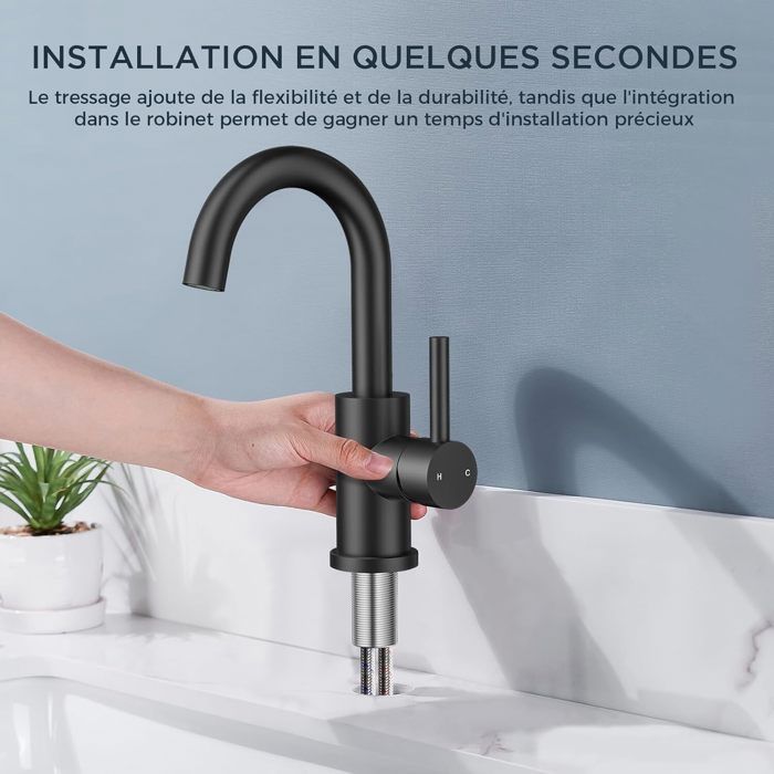 Rubinetto miscelatore monocomando per lavabo, girevole a 360°, acqua calda e fredda.