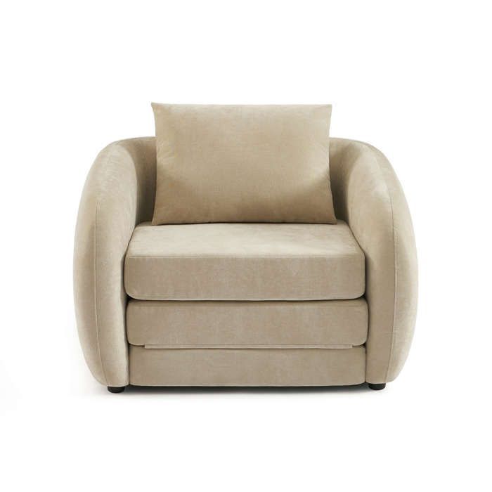 Sillón PAZ con relleno de espuma desplegada en tejido de chenilla beige.