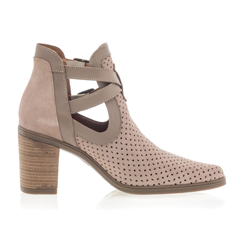 Beige Damenstiefel / Stiefeletten