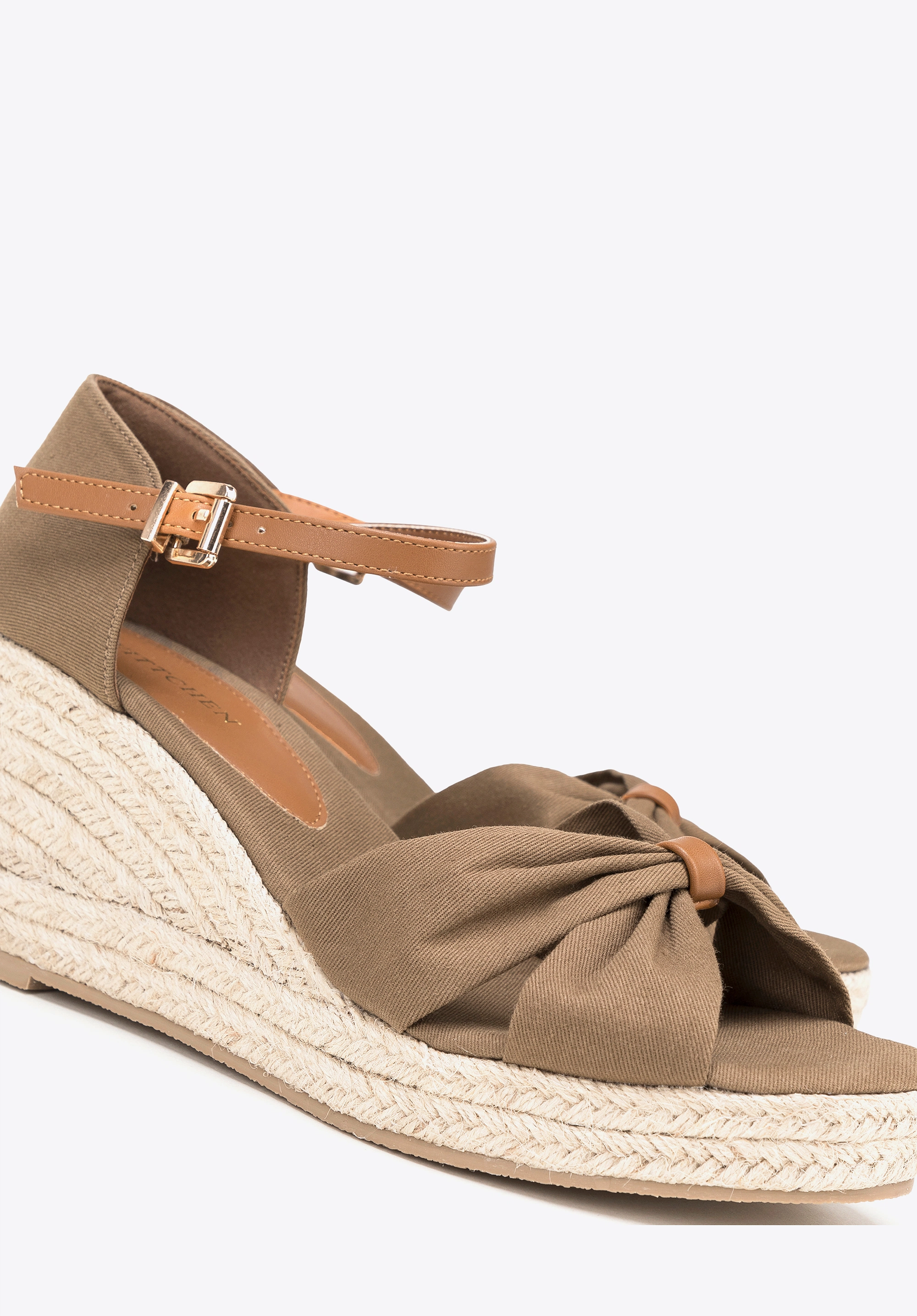 Damskie espadryle z kokardą z przodu khaki
