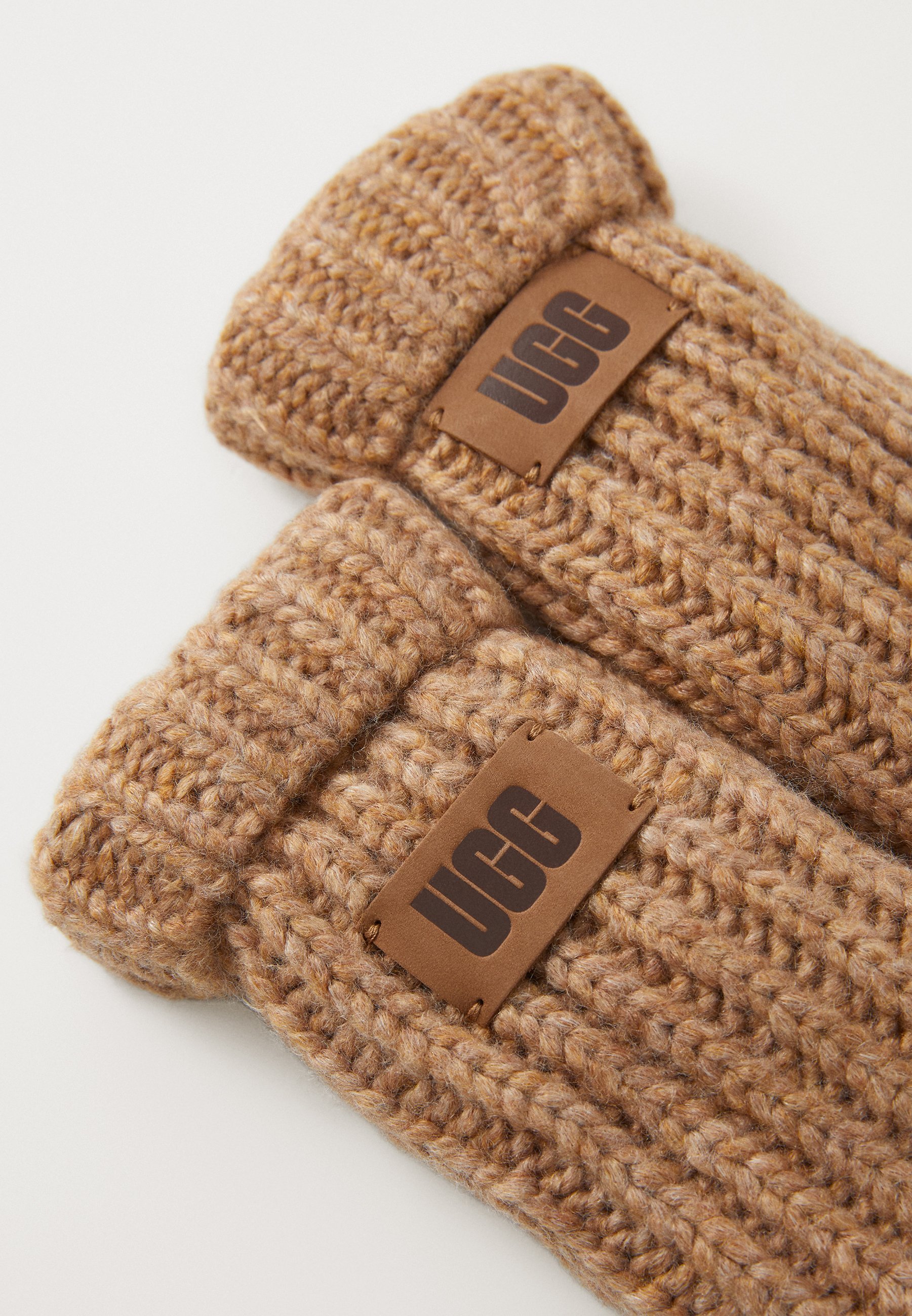 UGG Chunky Fäustlinge Unisex - Fäustlinge - Kamel
