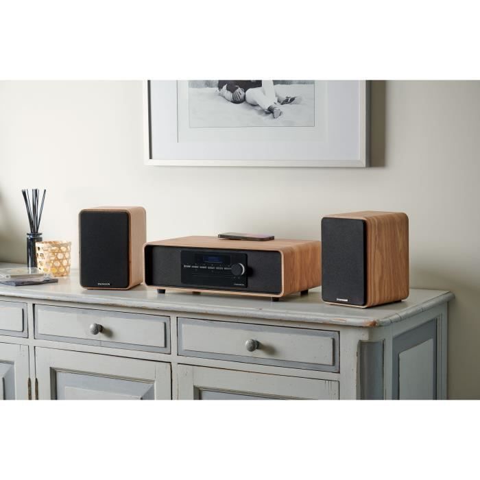 Sistema micro Hi-Fi Bluetooth - THOMSON - Madera/Negro - Radio FM/DAB+/CD/MP3/USB/Inducción, 60 W, pantalla LCD, mando a distancia, fuente de alimentación de 230 V