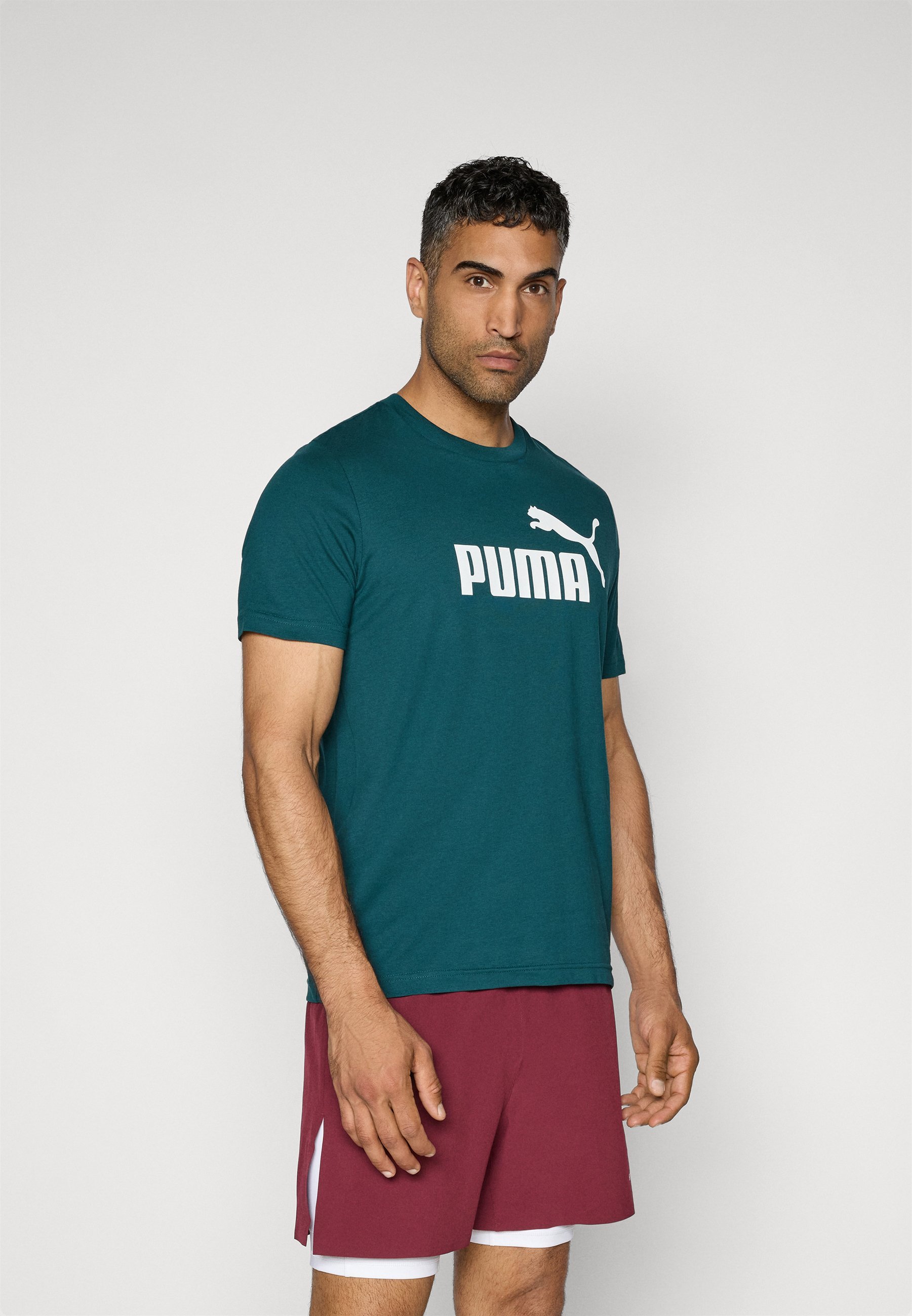 Puma LOGO TEE - Tričko s potiskem - green terrain