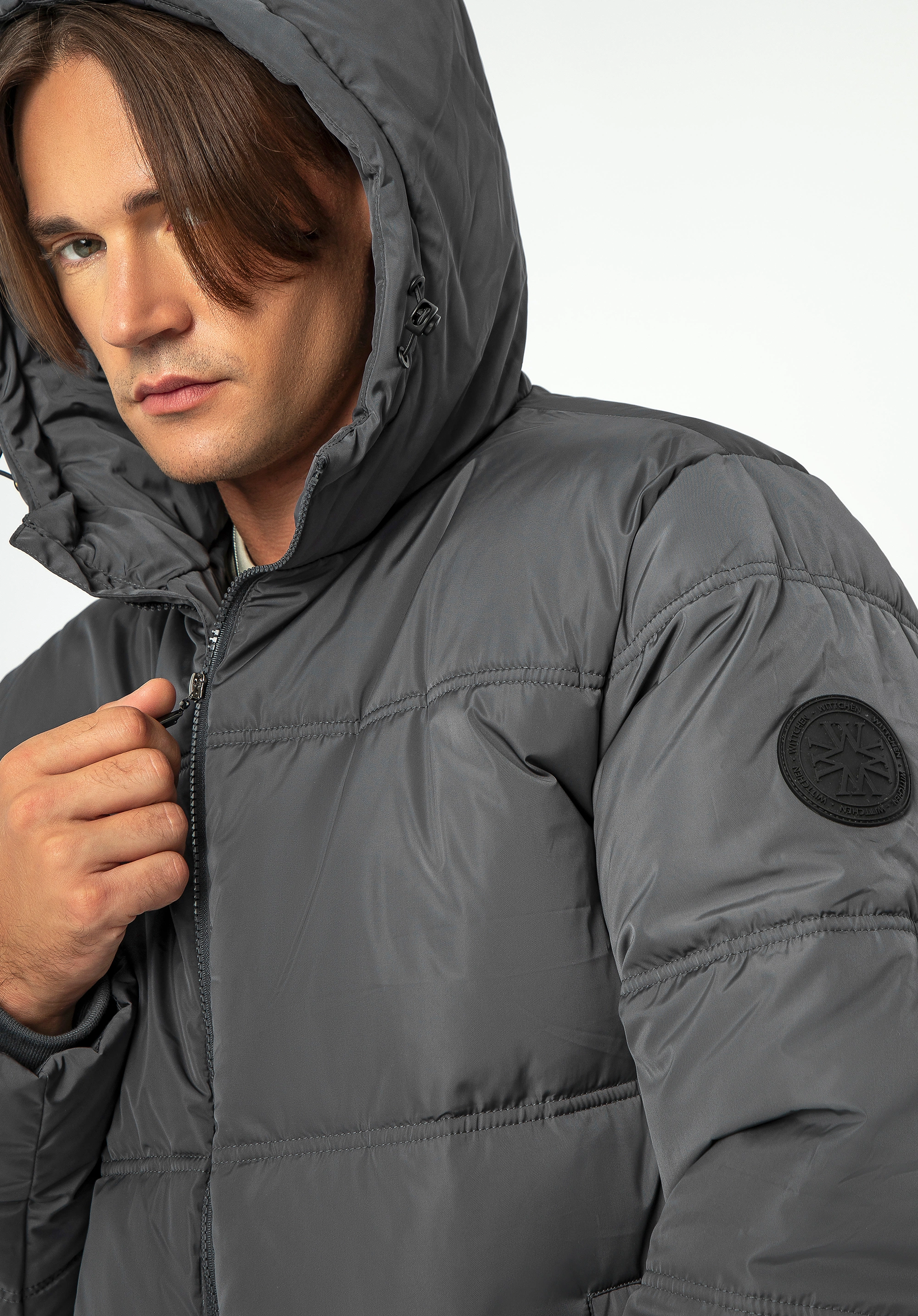 Męska kurtka pikowana z monogramem grafitowa