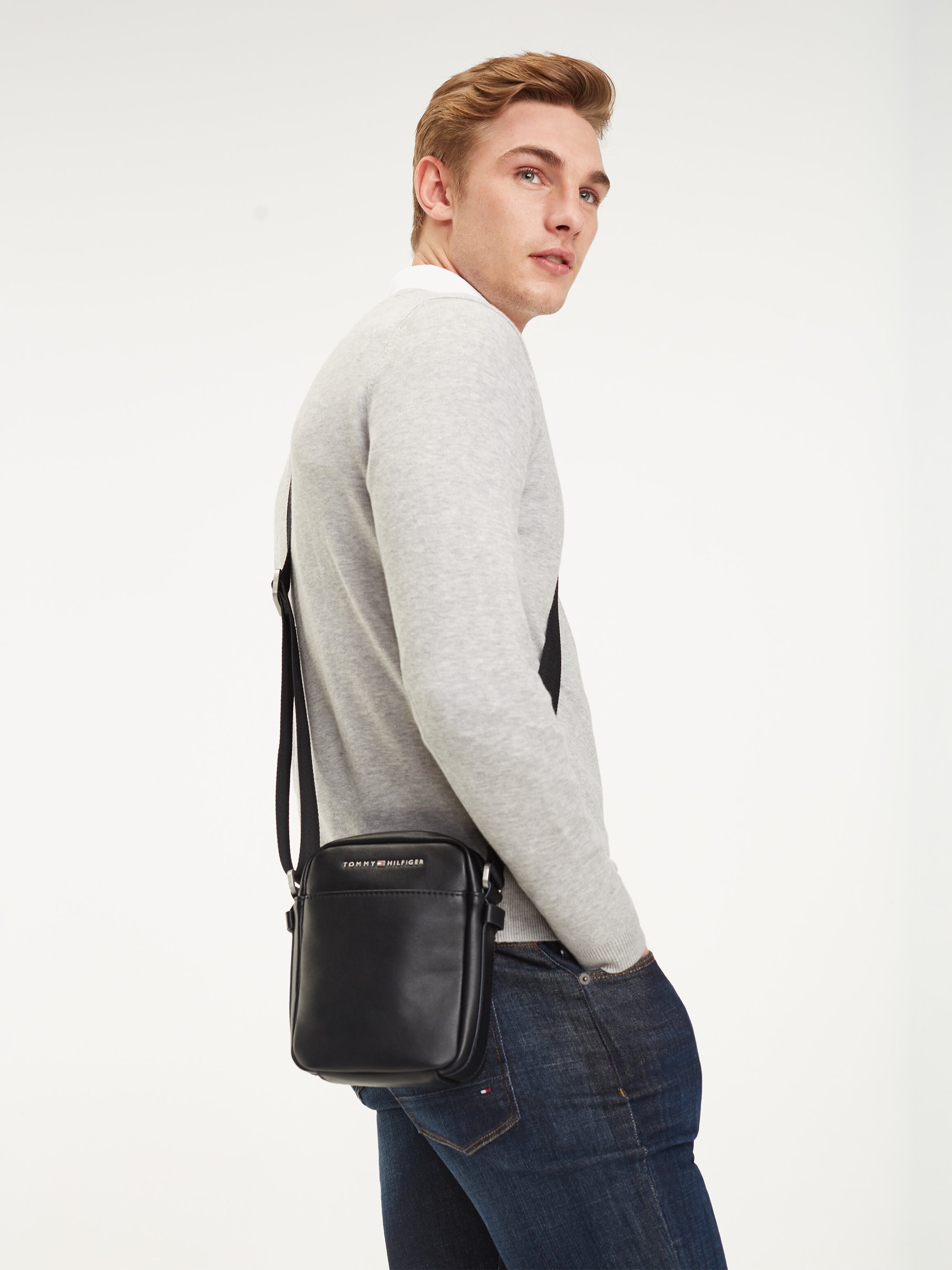 Tommy Hilfiger Umhängetasche – schwarz