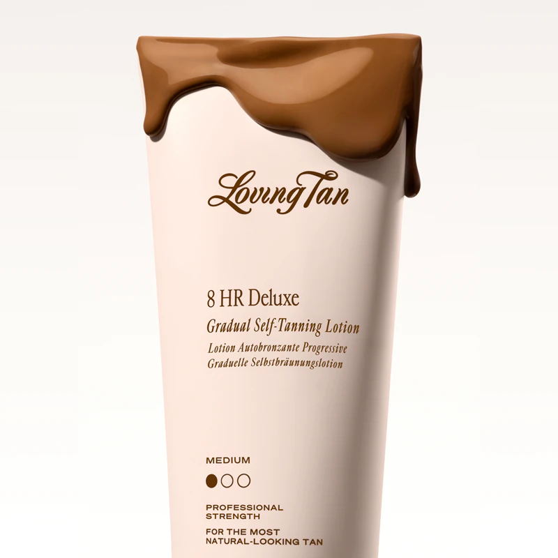 Loving Tan Deluxe Autobronzeador Gradual: Loção corporal nutritiva que intensifica o seu bronzeado.