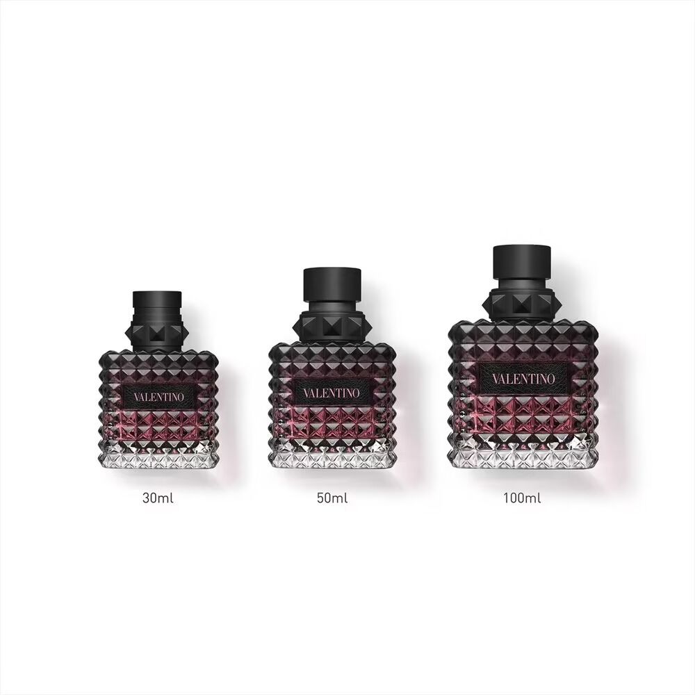 Valentino Donna gimė Romoje Intense