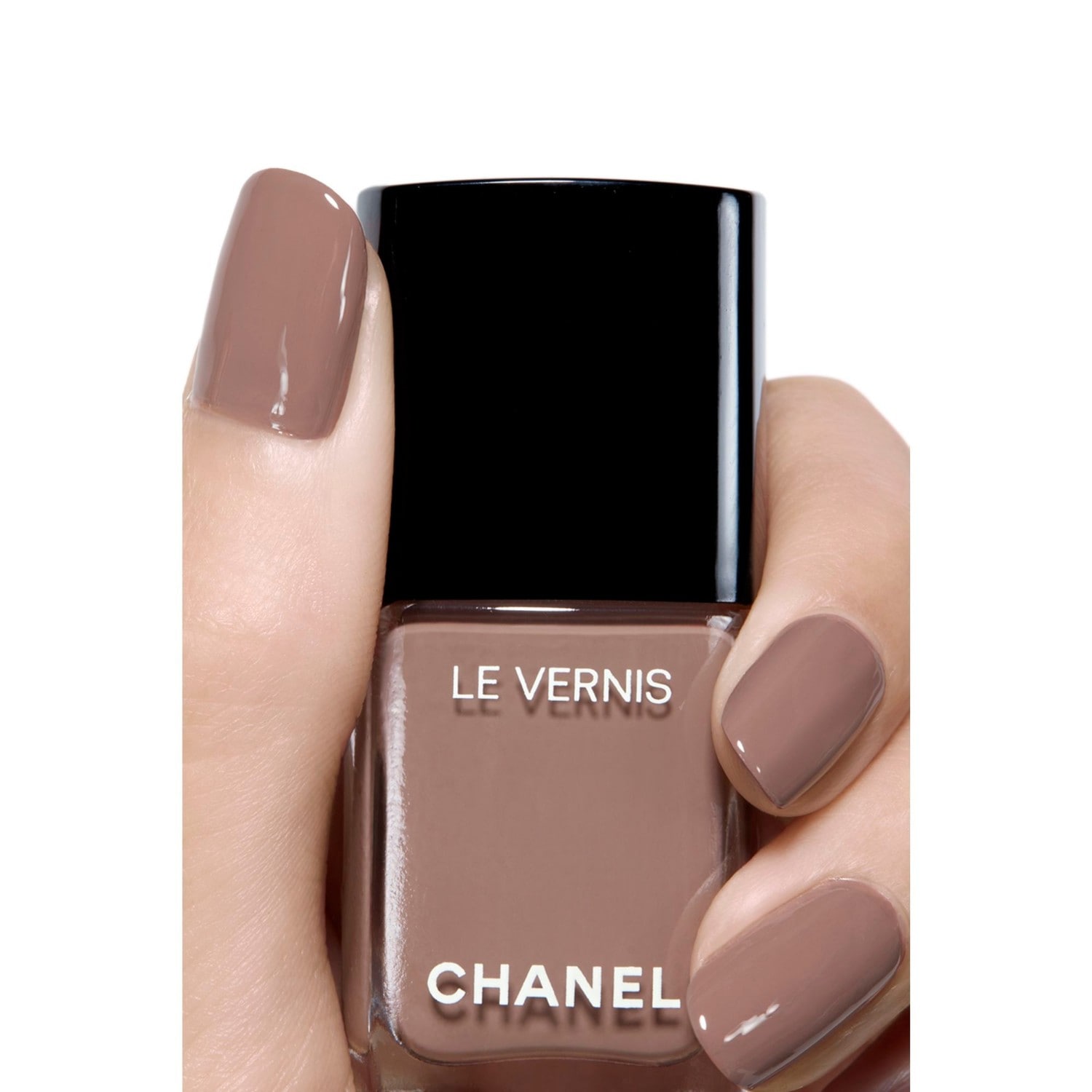 Smalto per unghie CHANEL LE VERNIS - Colore e brillantezza a lunga durata - 13 ml